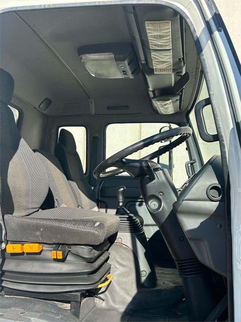 2007 Isuzu F Series FTR 900 image 12