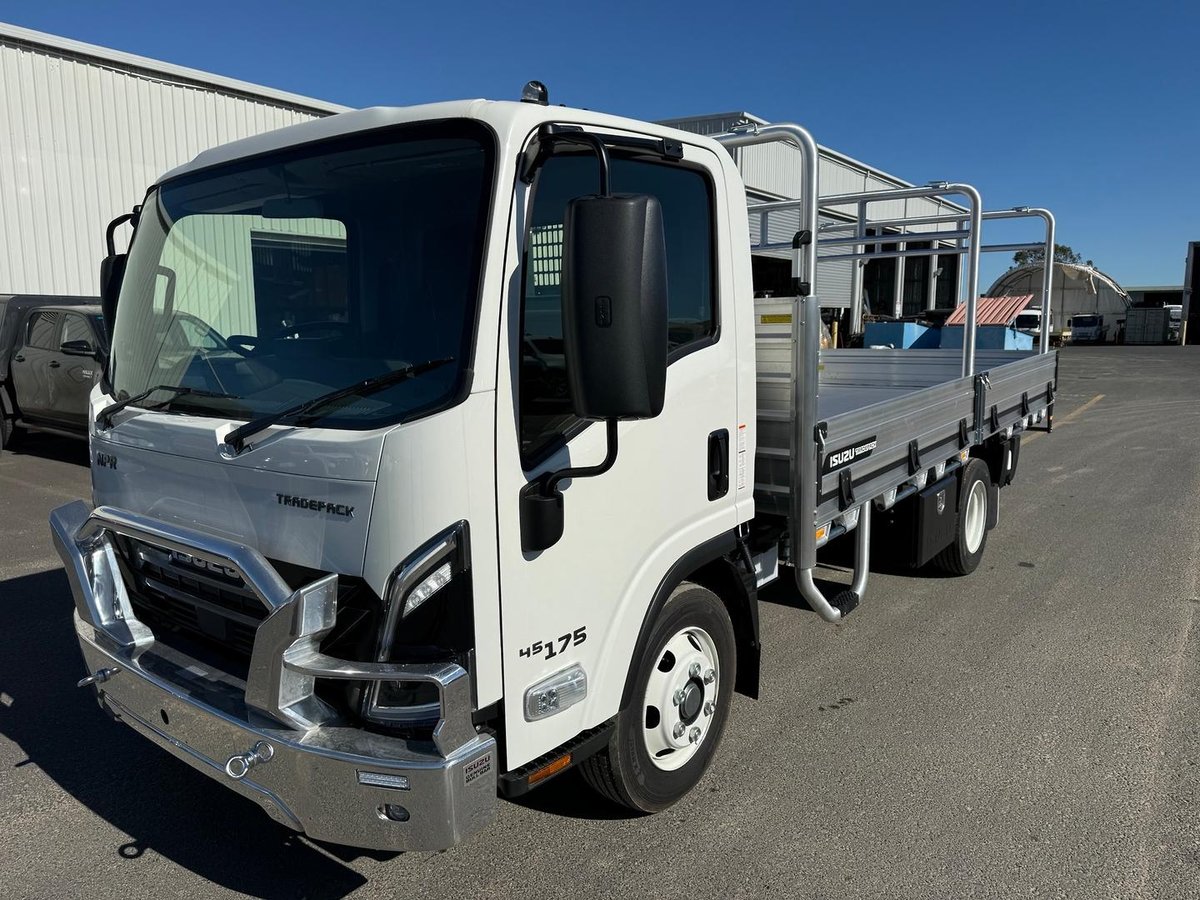 2026 Isuzu N Series NPR 45/65-175 DT D34 Tradepack image 2