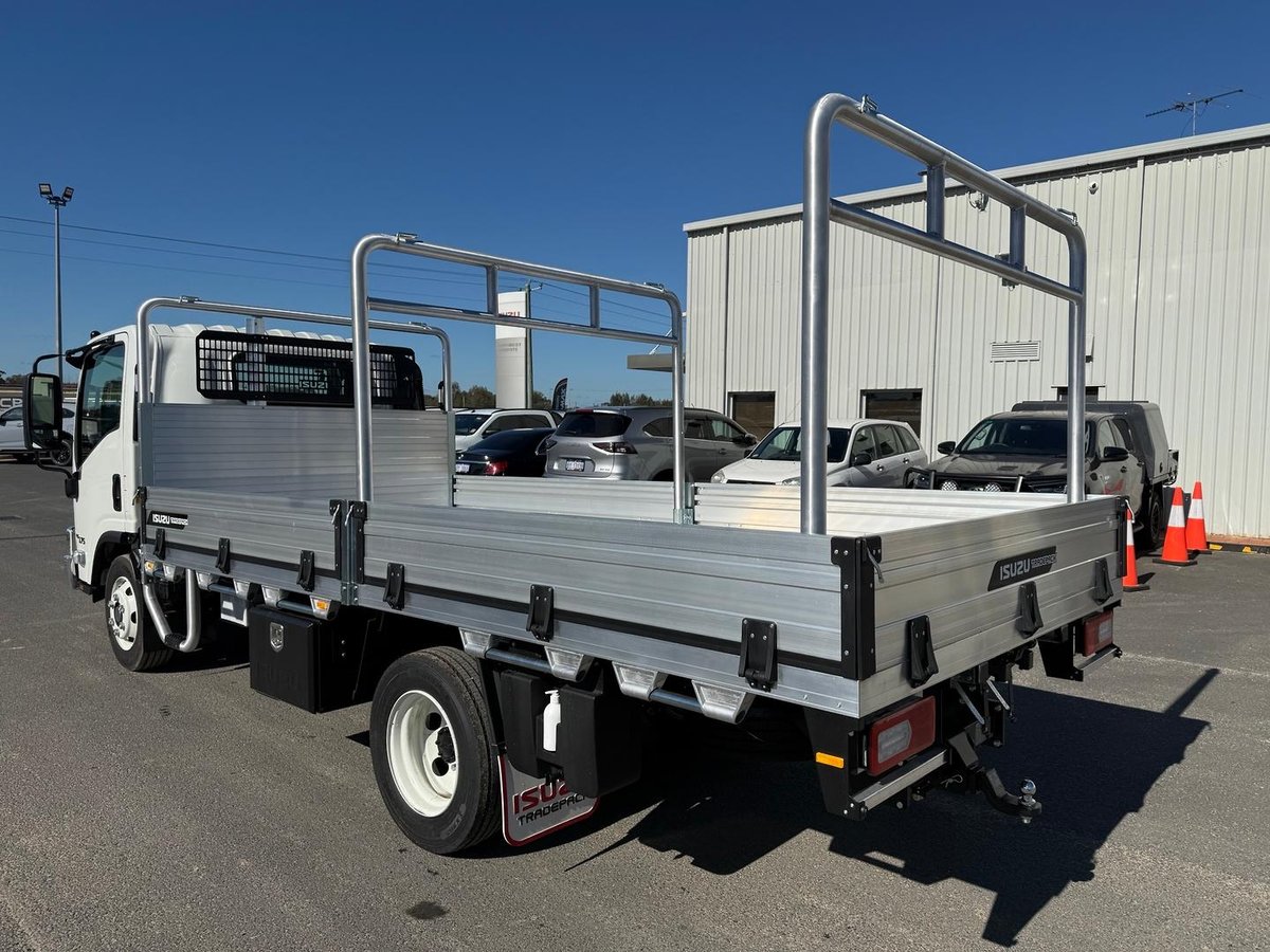 2026 Isuzu N Series NPR 45/65-175 DT D34 Tradepack image 9