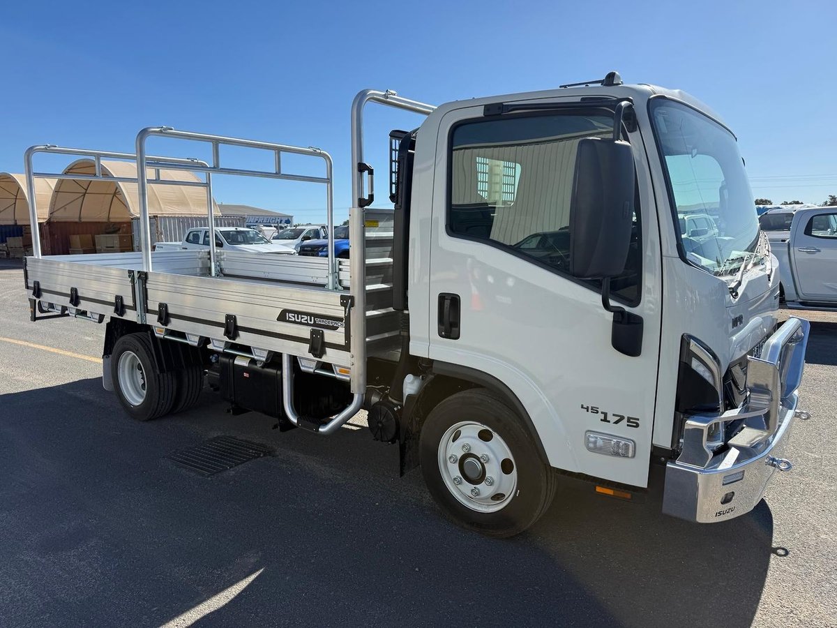 2026 Isuzu N Series NPR 45/65-175 DT D34 Tradepack image 6