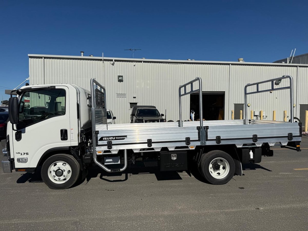 2026 Isuzu N Series NPR 45/65-175 DT D34 Tradepack image 4