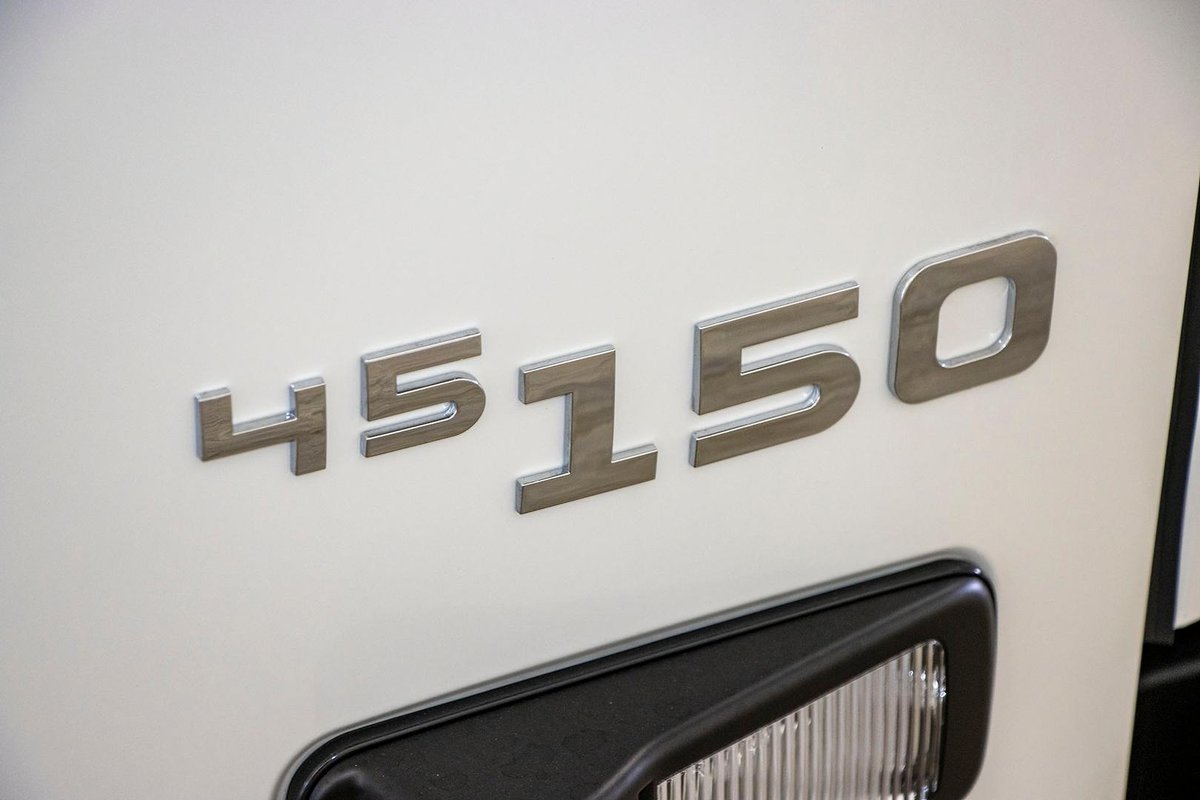 2024 Isuzu N Series NLR 45-150 image 18