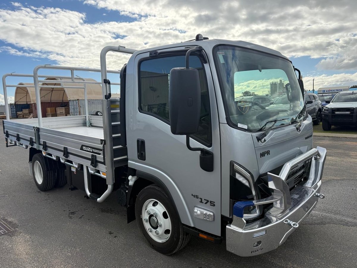2026 Isuzu N Series NPR 45/65-175 DT D34 Tradepack image 5