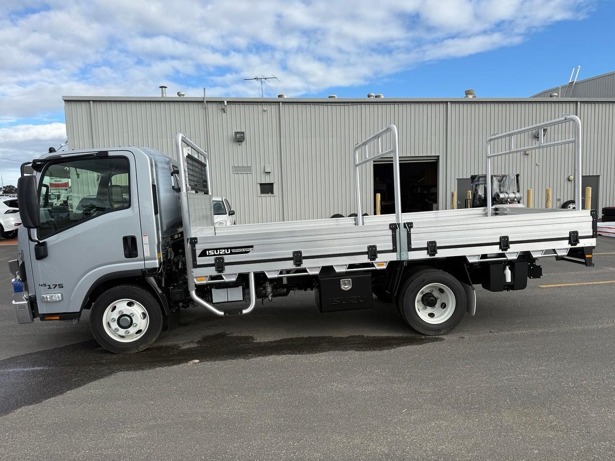 2026 Isuzu N Series NPR 45/65-175 DT D34 Tradepack image 4