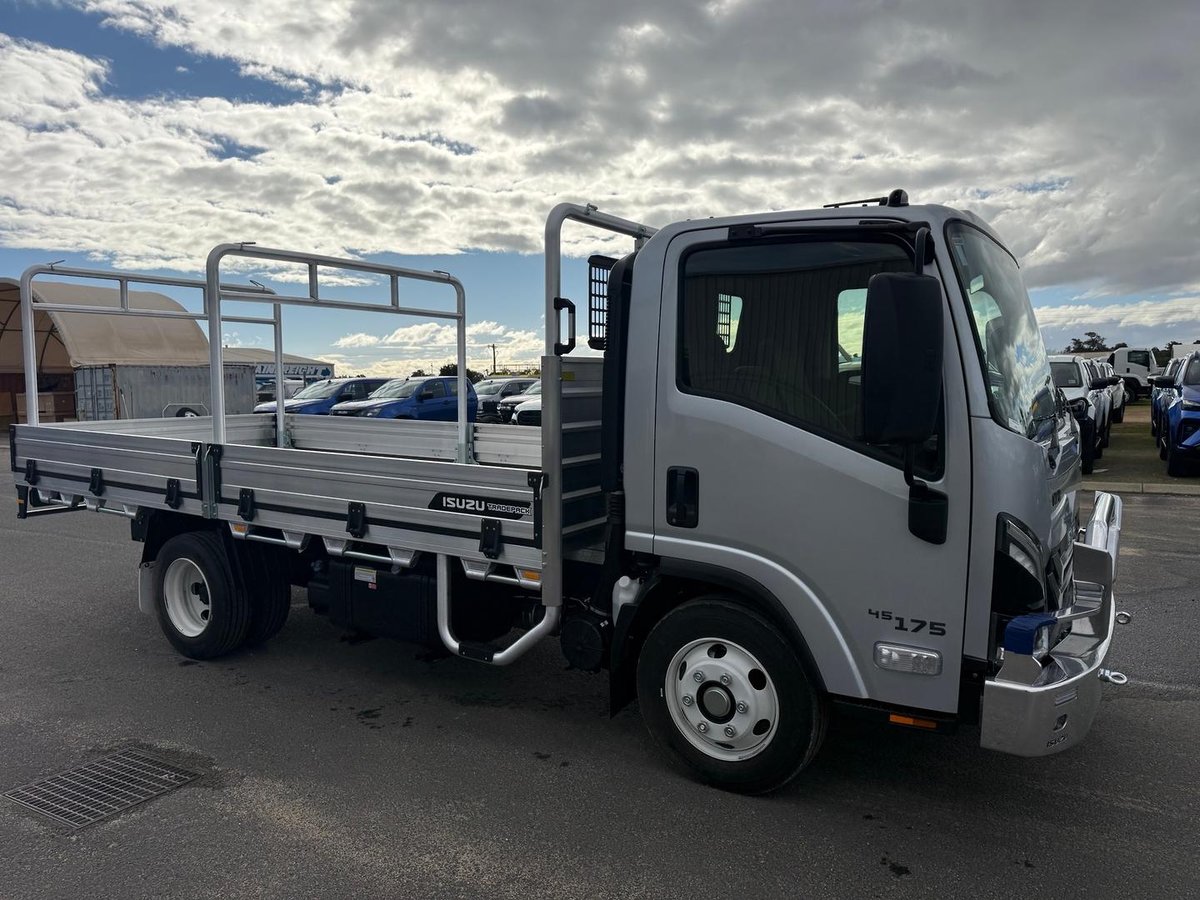 2026 Isuzu N Series NPR 45/65-175 DT D34 Tradepack image 7