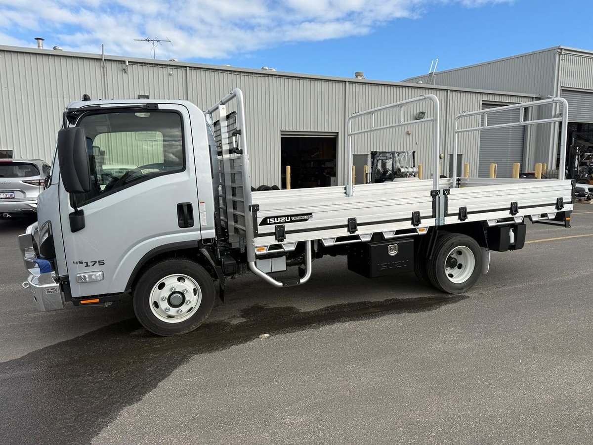 2026 Isuzu N Series NPR 45/65-175 DT D34 Tradepack image 3