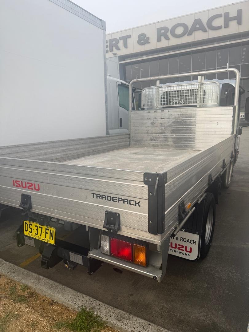 2023 Isuzu N Series NPR 45/55-155 Tradepack image 22