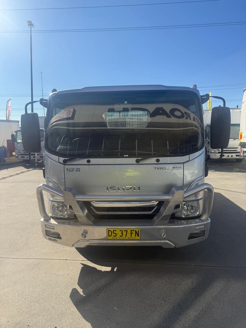 2023 Isuzu N Series NPR 45/55-155 Tradepack image 14