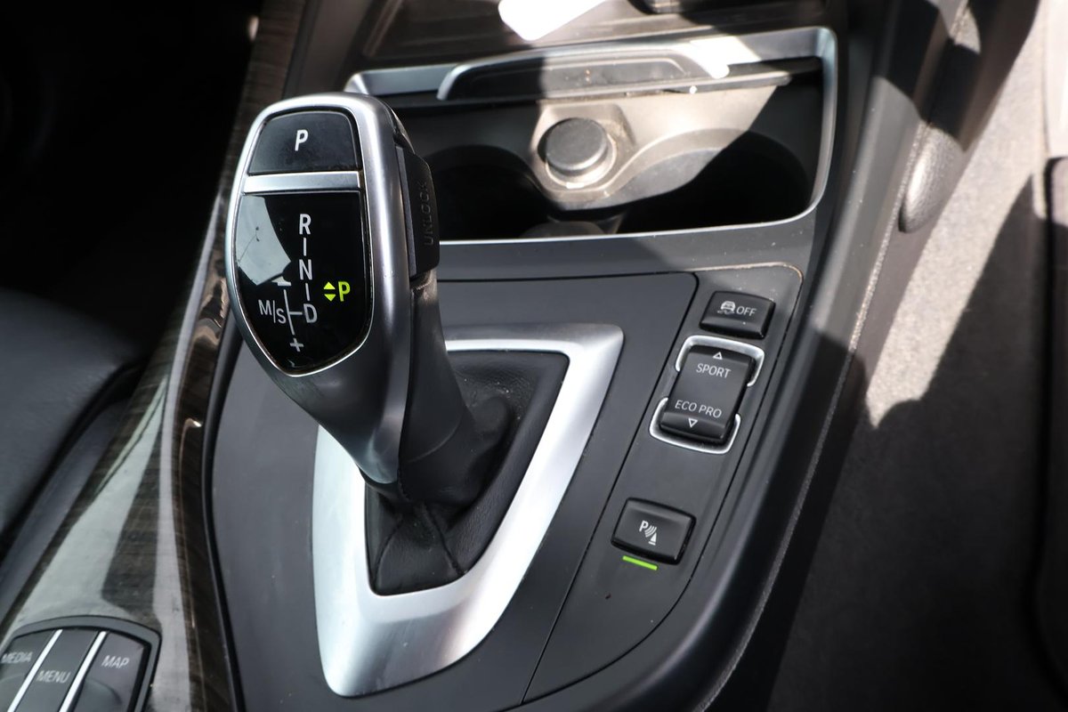 2017 BMW 2 Series 220i M Sport F23 LCI image 19