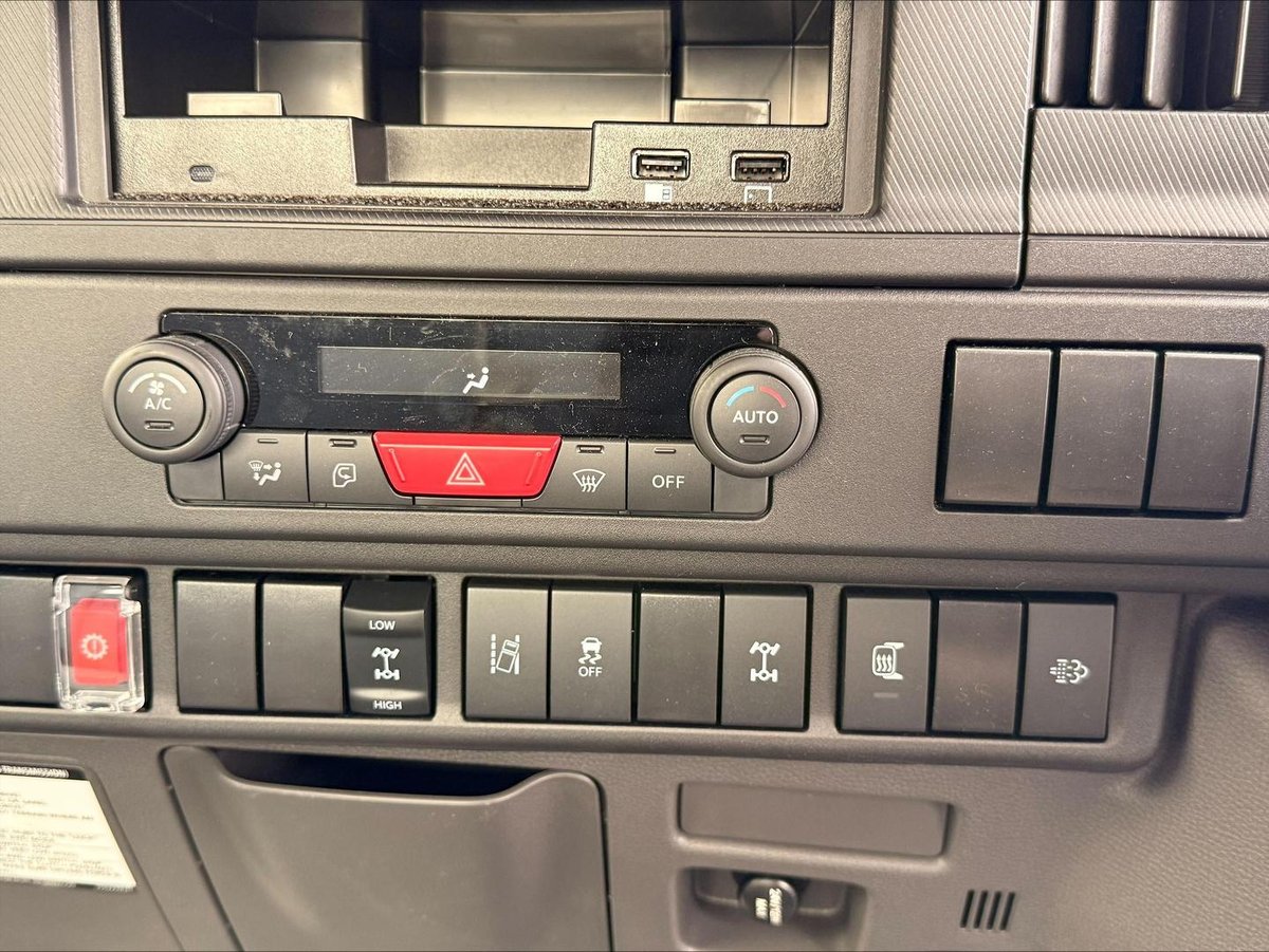 2026 Isuzu N Series image 11