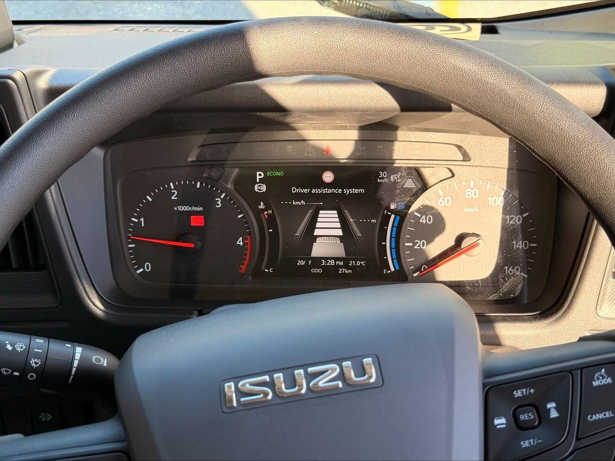 2026 Isuzu N Series image 13