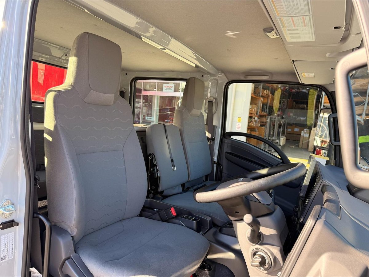 2026 Isuzu N Series image 12