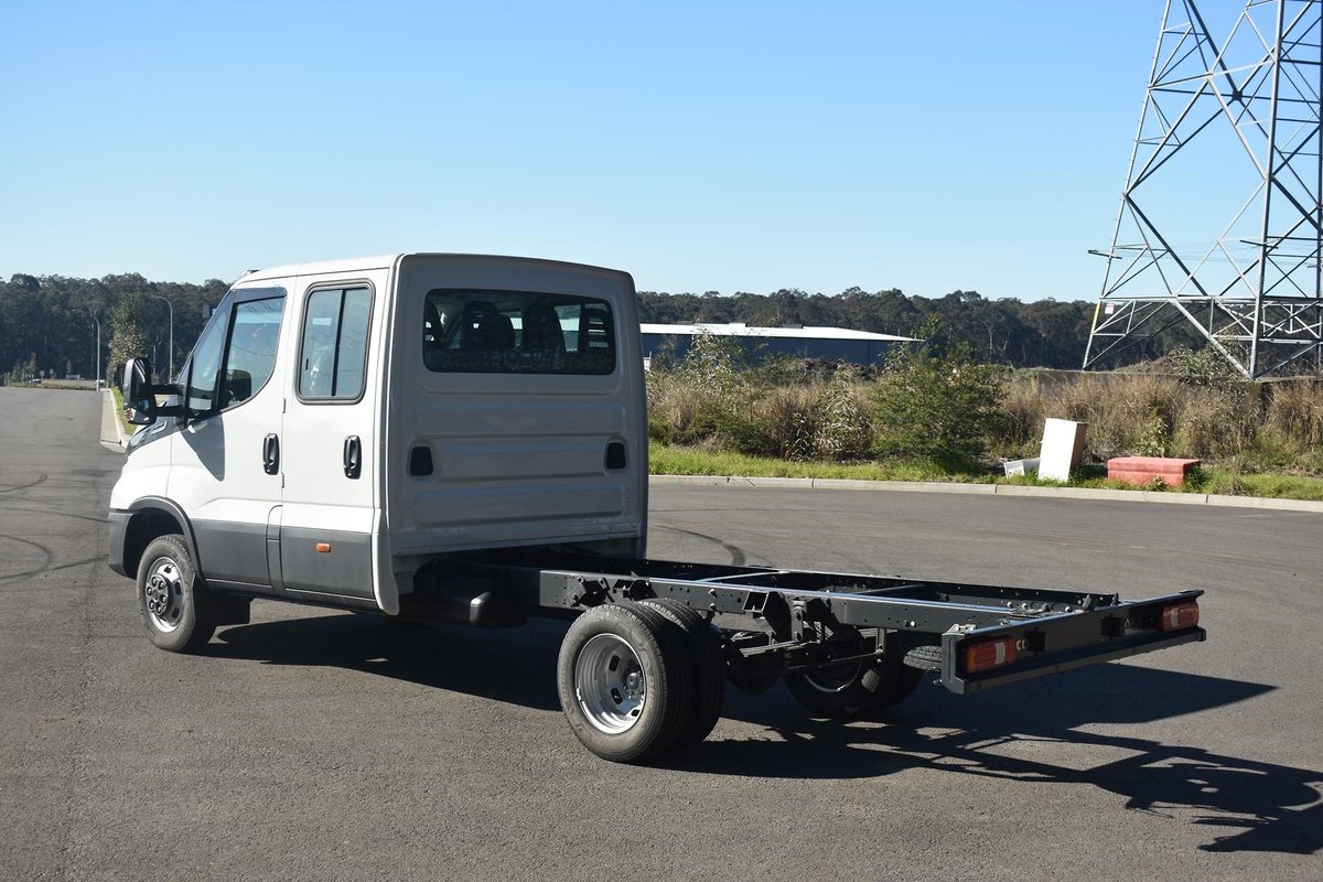 2025 Iveco Daily 50C18 image 7