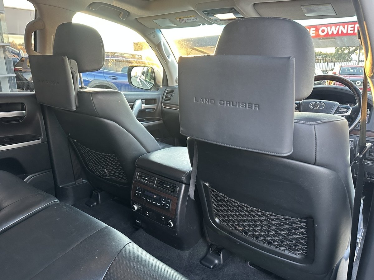 2020 Toyota Landcruiser Wagon GXL 4.5L T Diesel Automatic image 17