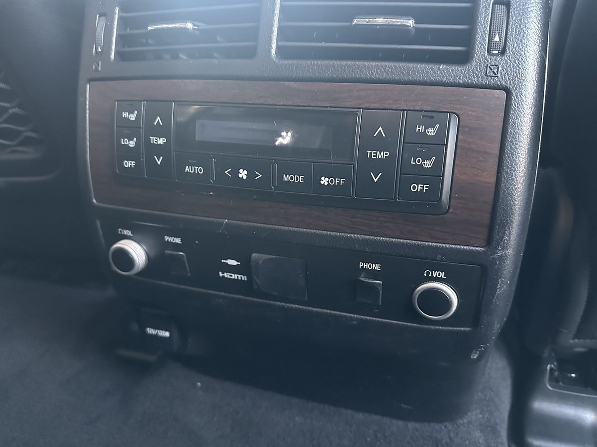 2020 Toyota Landcruiser Wagon GXL 4.5L T Diesel Automatic image 19