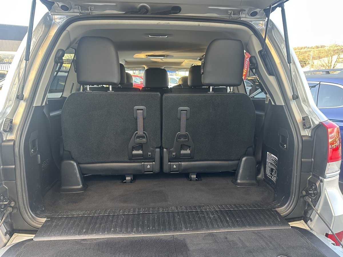 2020 Toyota Landcruiser Wagon GXL 4.5L T Diesel Automatic image 7