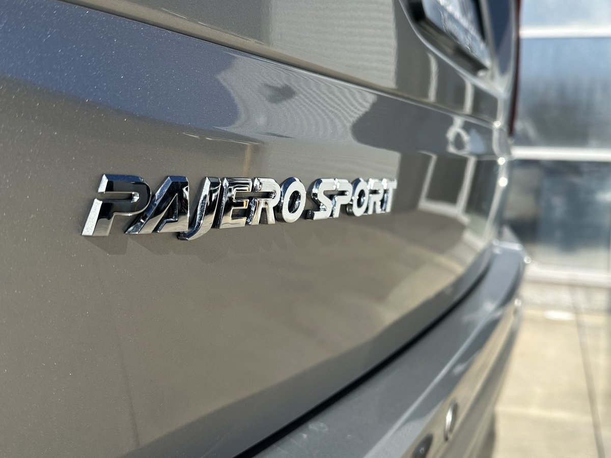2019 Mitsubishi Pajero Sport Black Edition QE MY19 4X4 Dual Range image 8