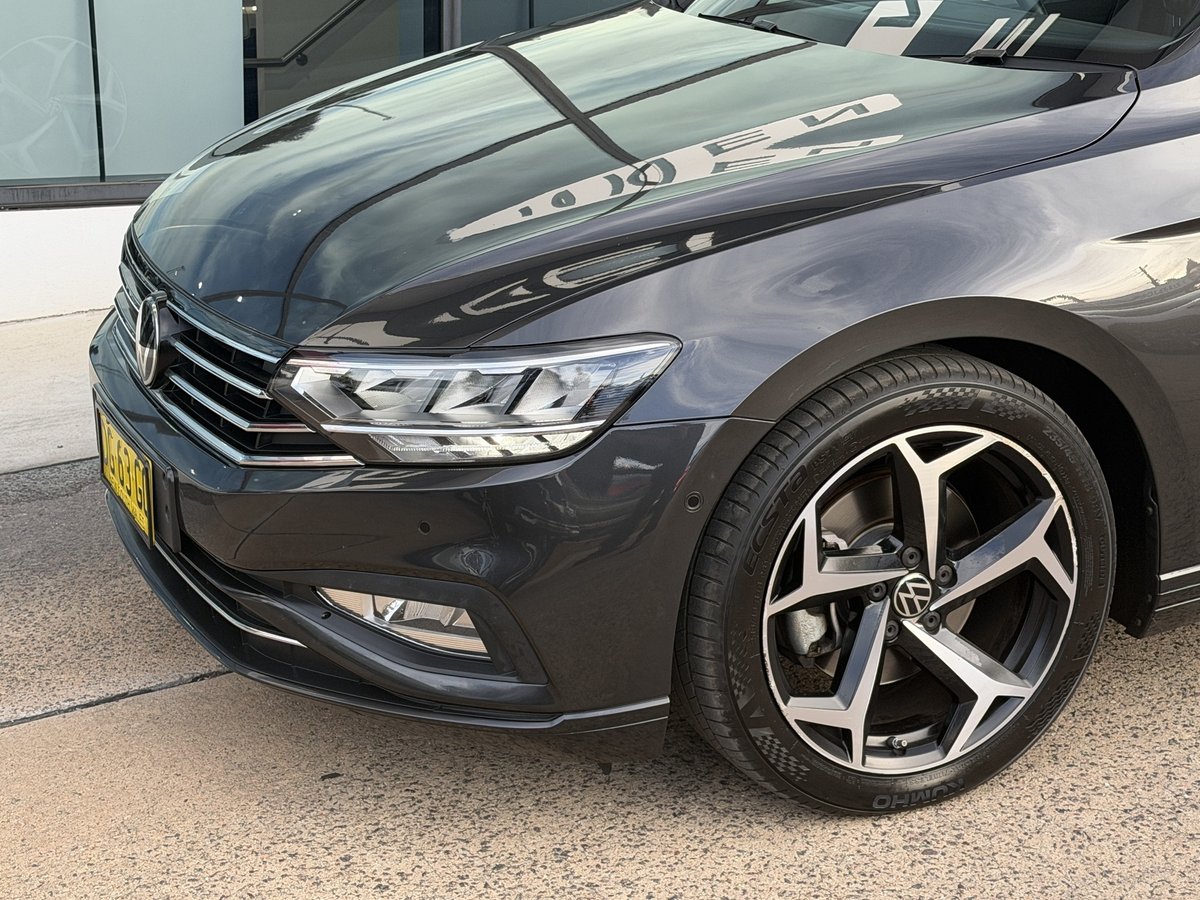 2022 Volkswagen Passat 140TSI Business B8 MY22.5 image 11