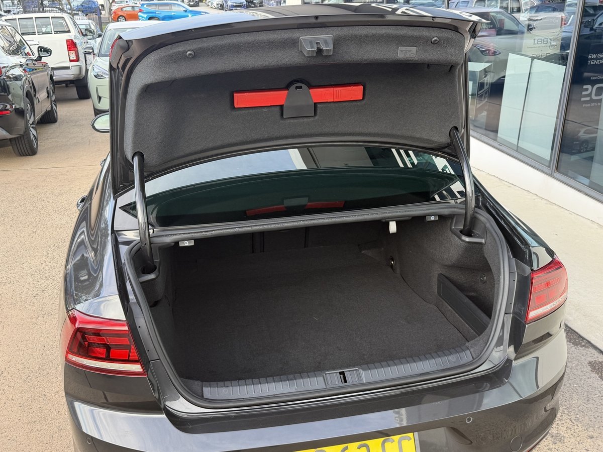 2022 Volkswagen Passat 140TSI Business B8 MY22.5 image 17