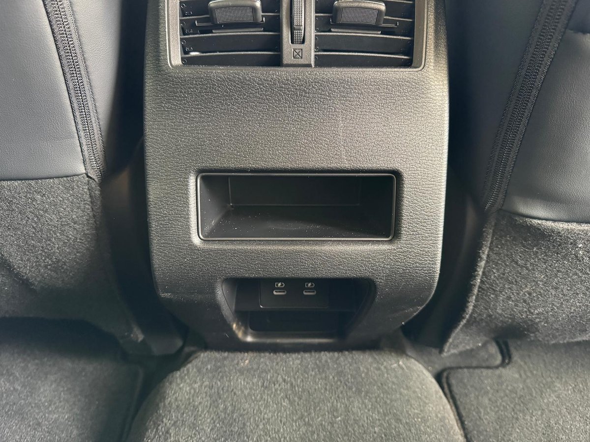 2026 Mitsubishi Outlander Black Edition ZM MY26 image 13