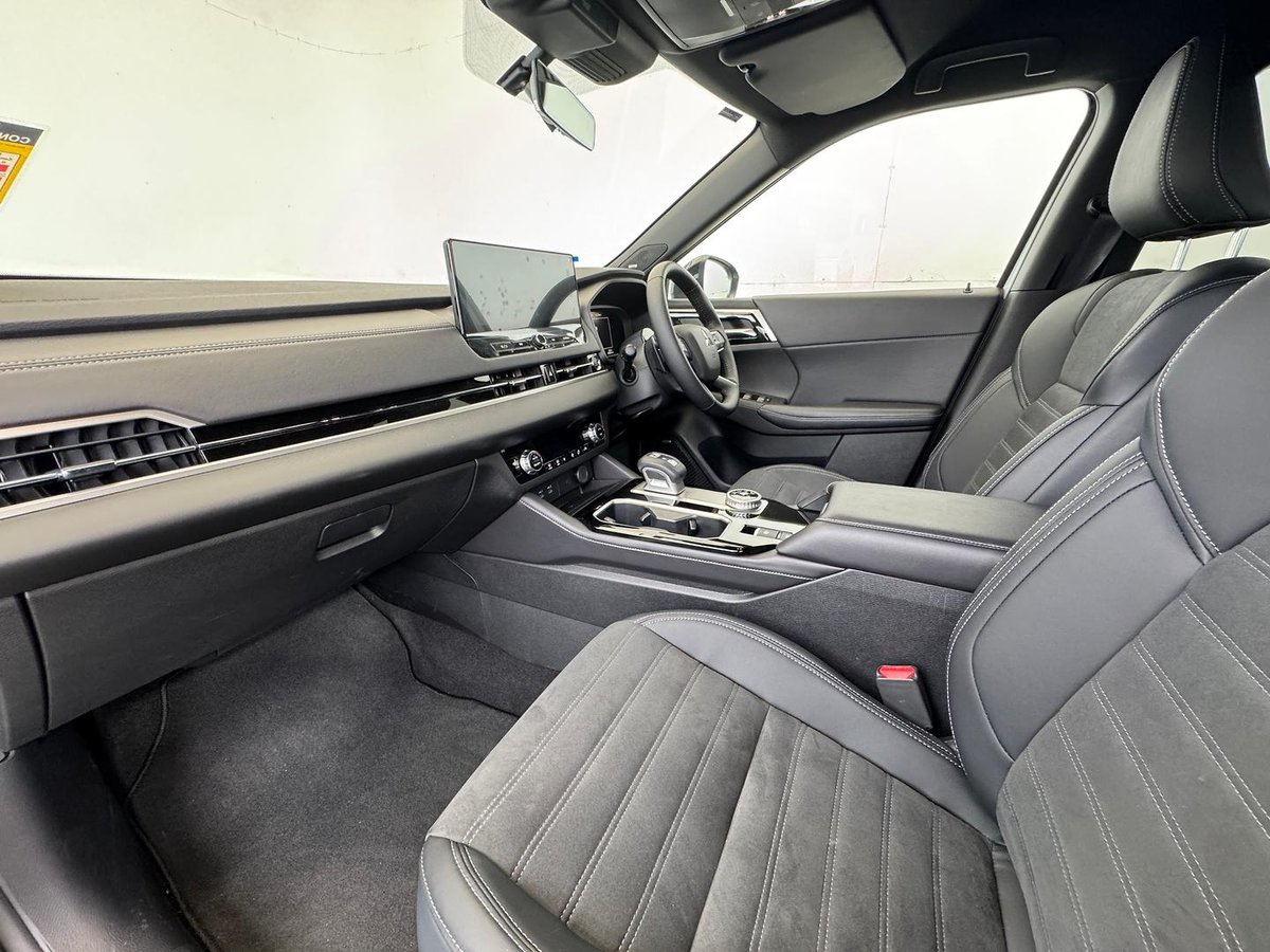 2026 Mitsubishi Outlander Black Edition ZM MY26 image 30