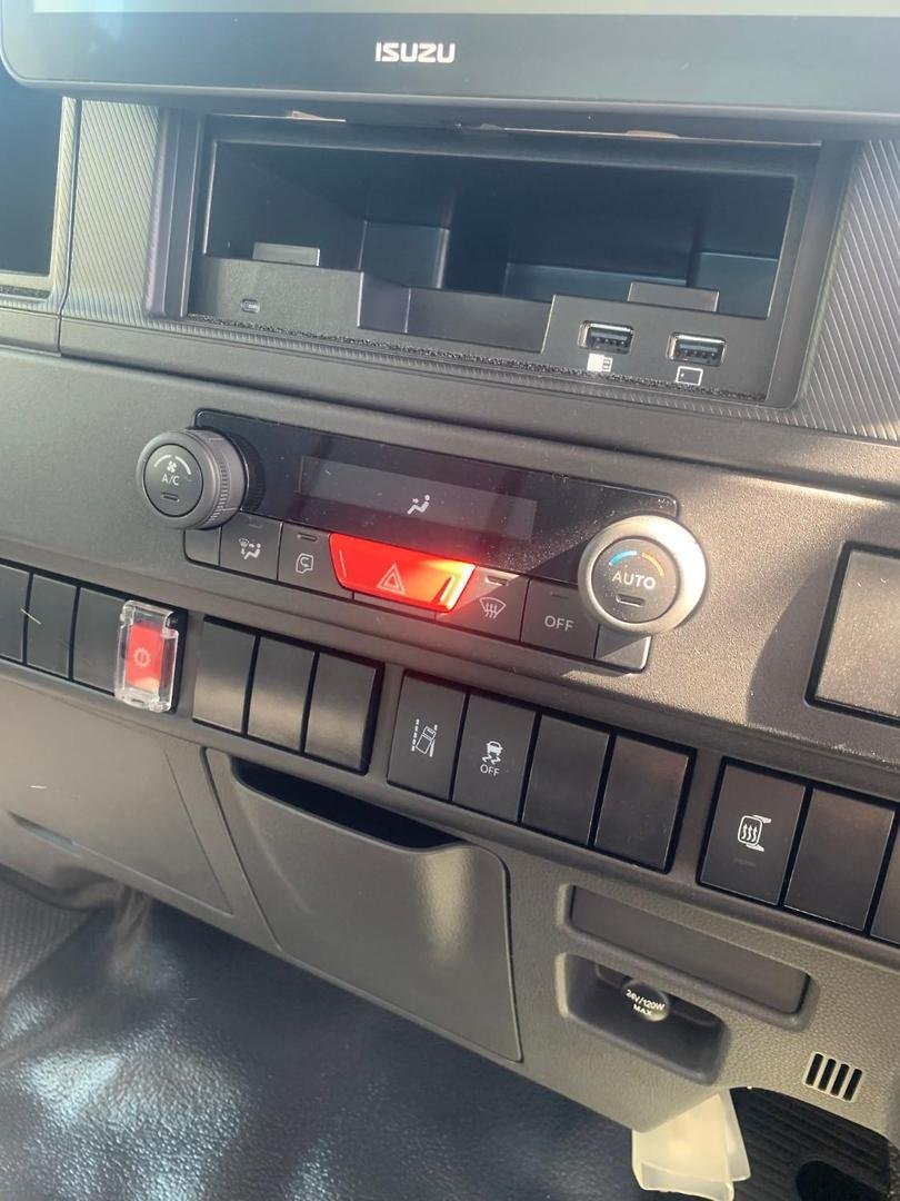 2026 Isuzu Nqr 88-190 Am C45 image 18