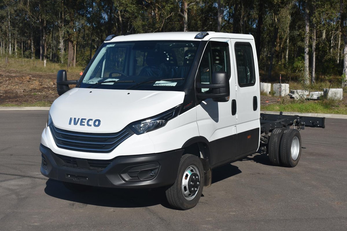 2025 Iveco Daily 50C18 image 3