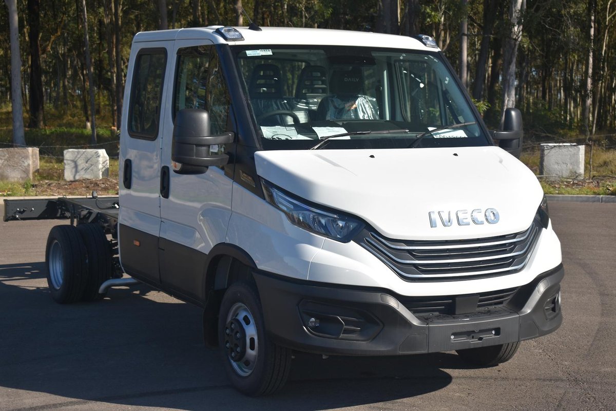 2025 Iveco Daily 50C18 image 2