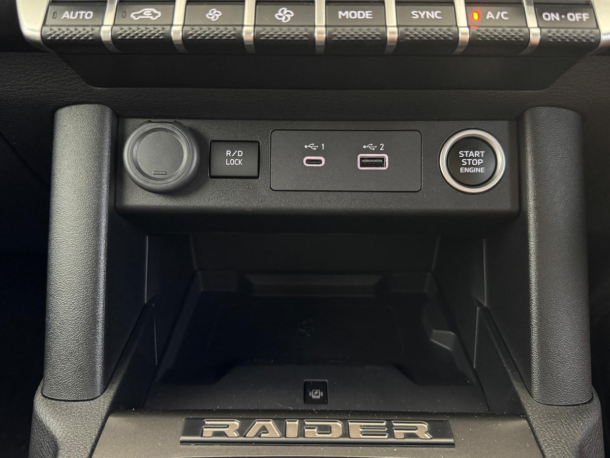 2026 Mitsubishi Triton Raider MV MY26 4X4 Dual Range image 18