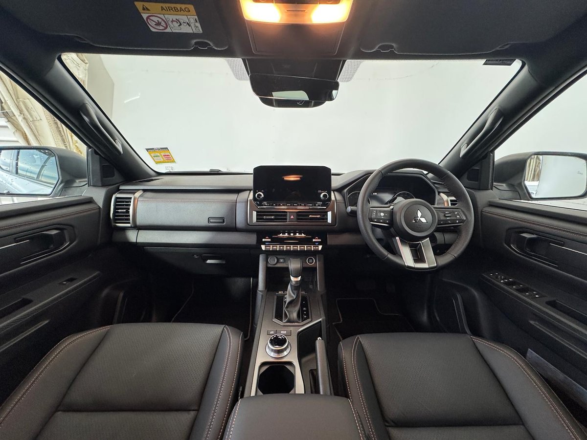 2026 Mitsubishi Triton Raider MV MY26 4X4 Dual Range image 26