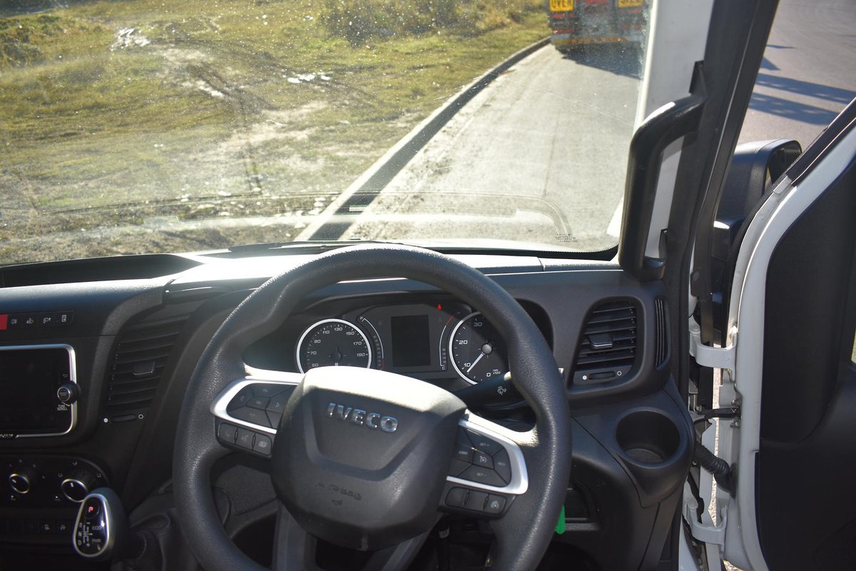 2023 Iveco Daily 35S14V image 15