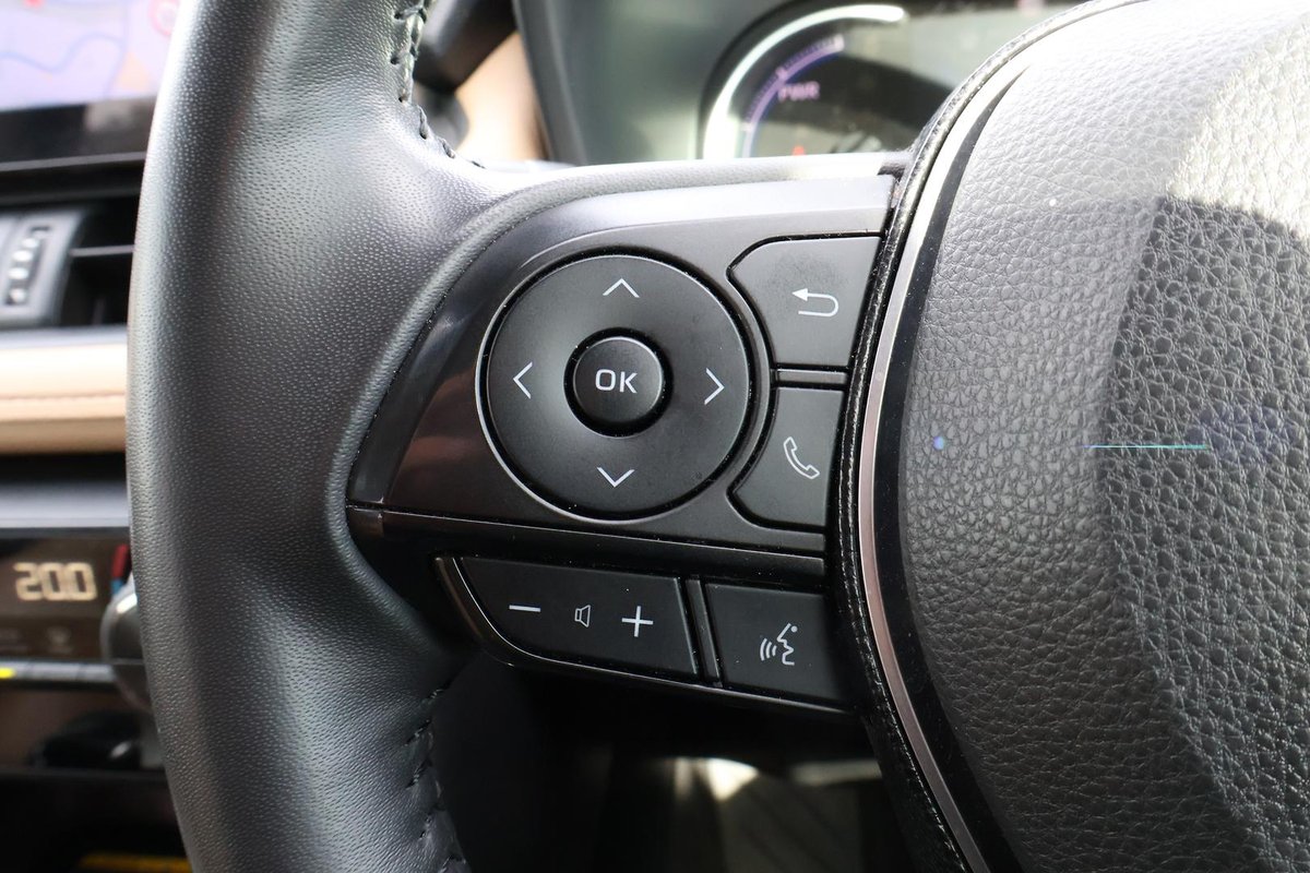 2020 Toyota RAV4 Cruiser AXAH54R 4X4 On Demand image 11