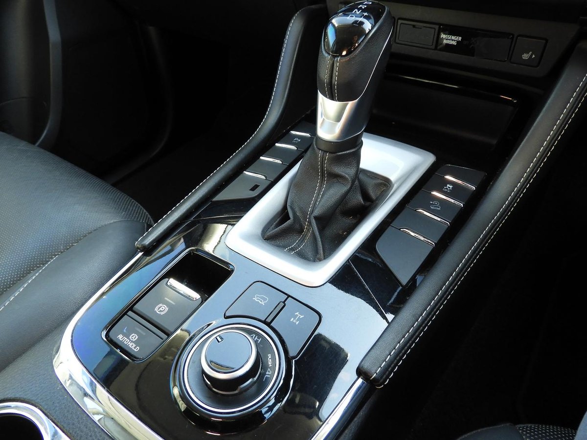 2022 Isuzu MU-X LS-T MY22 4X4 Dual Range image 16