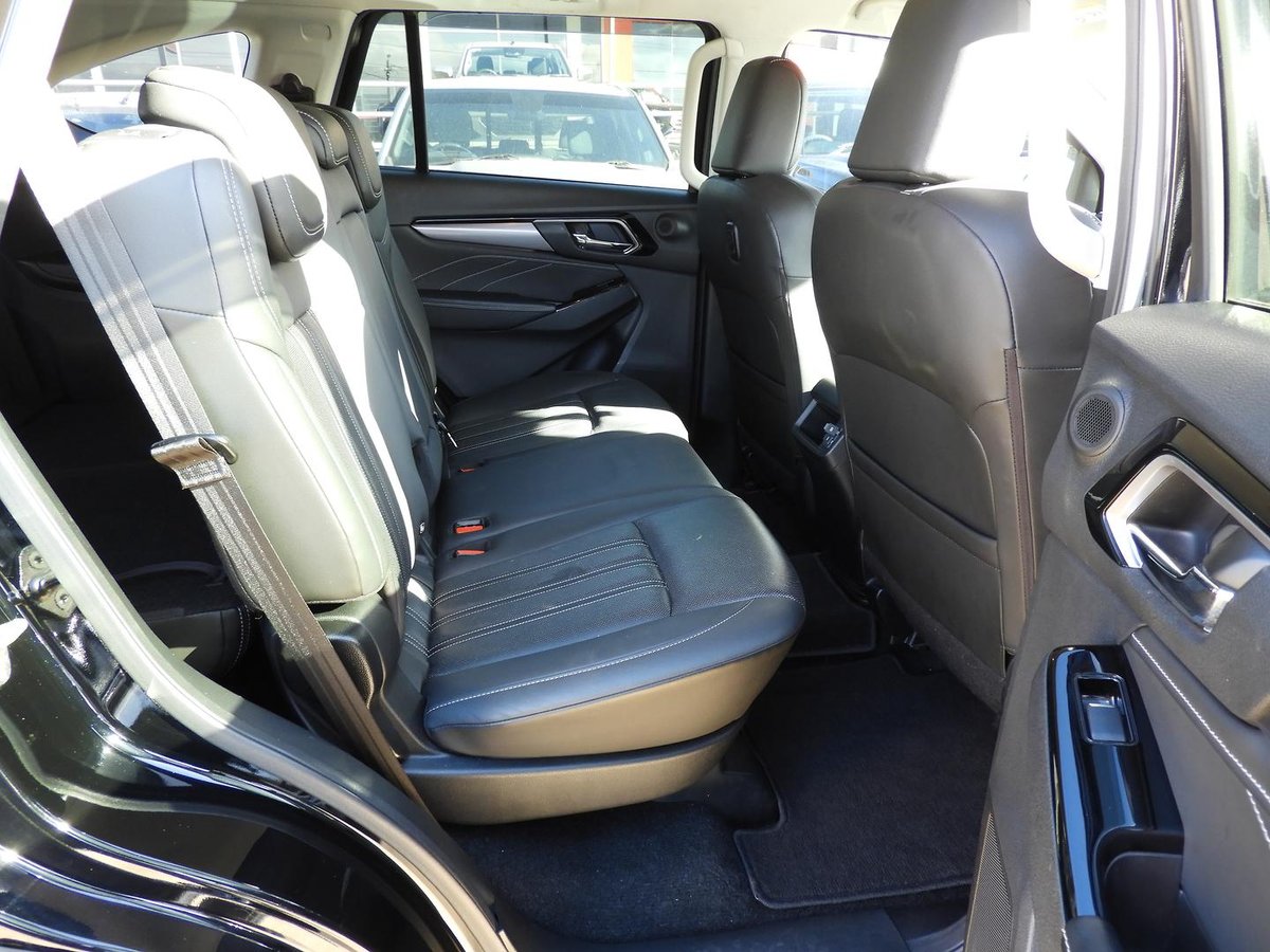 2022 Isuzu MU-X LS-T MY22 4X4 Dual Range image 10