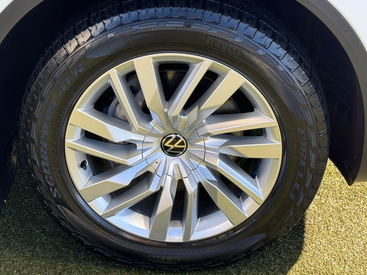 2020 Volkswagen Touareg 170TDI CR MY21 Four Wheel Drive image 22