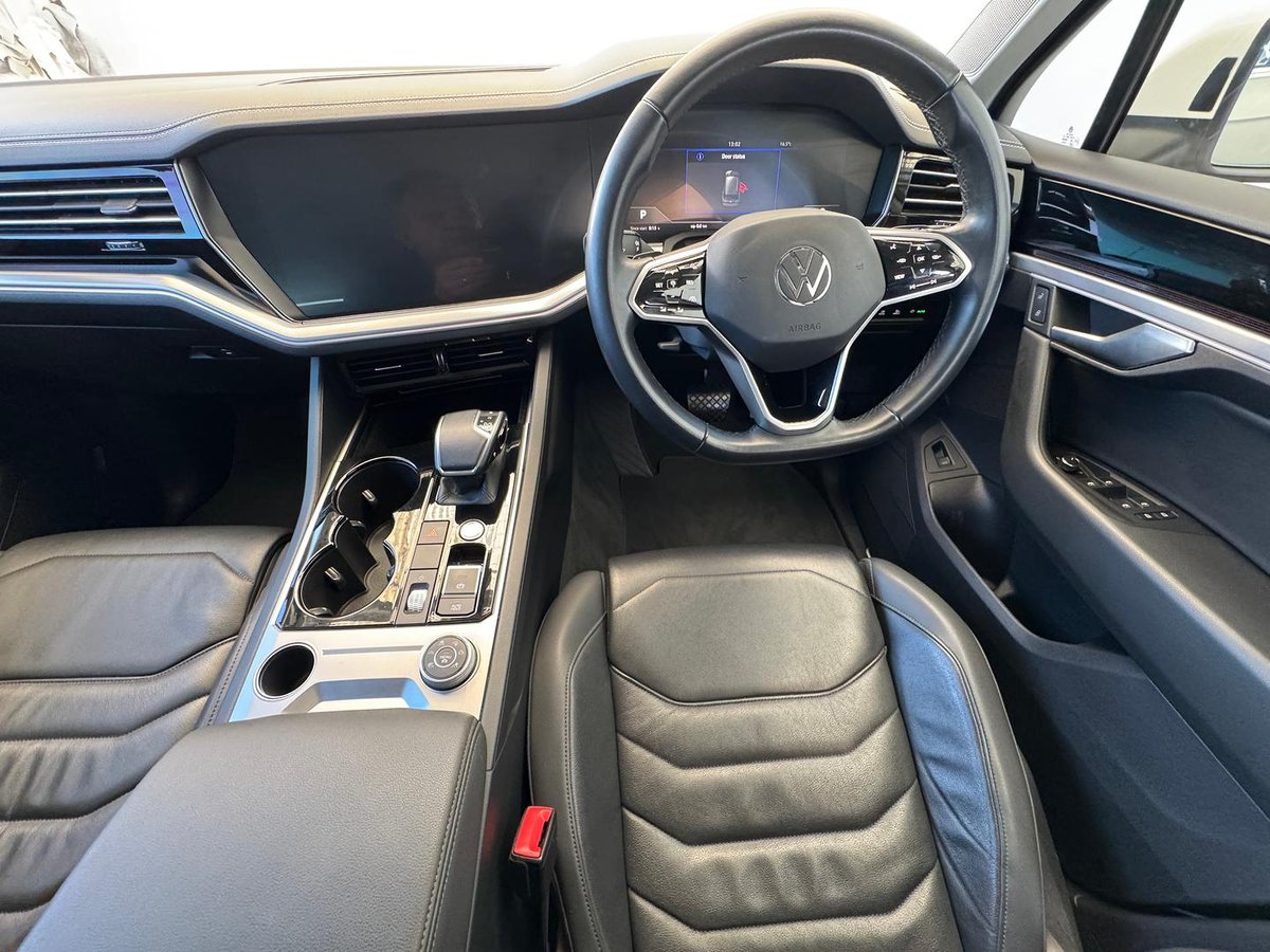 2020 Volkswagen Touareg 170TDI CR MY21 Four Wheel Drive image 9