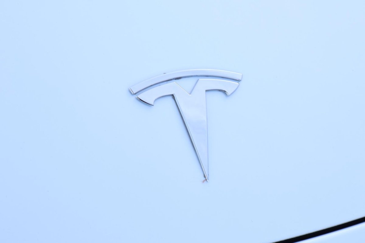 2023 Tesla Model Y Long Range AWD image 33