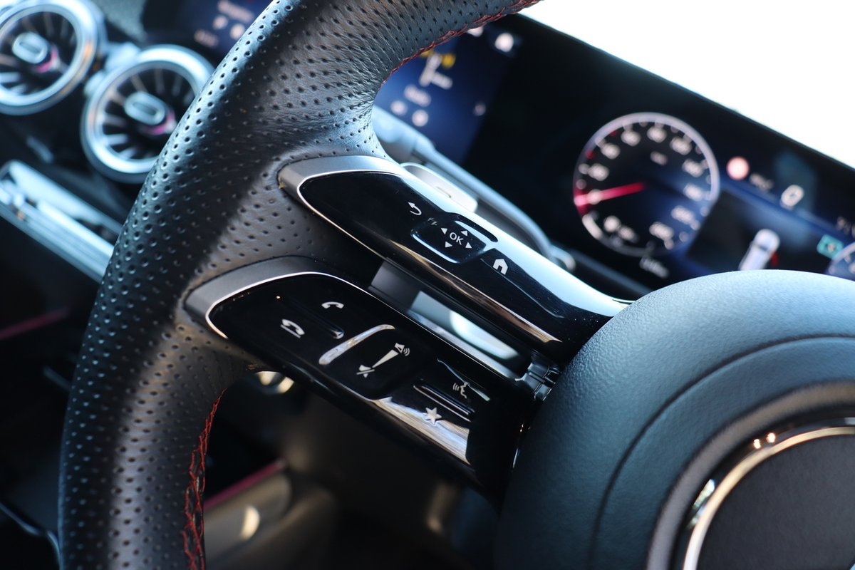 2024 Mercedes-Benz GLB-Class GLB200 X247 image 18