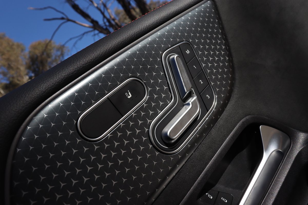 2024 Mercedes-Benz GLB-Class GLB200 X247 image 21