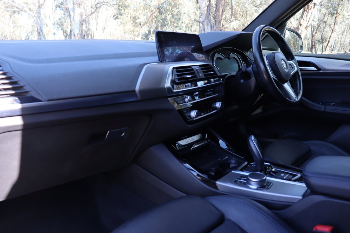 2019 BMW X3 sDrive20i G01 image 28