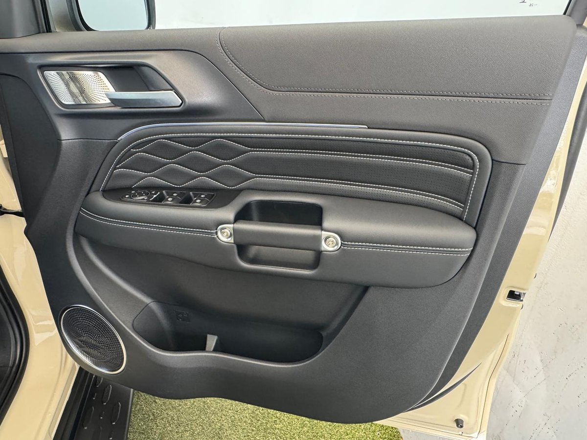 2026 GWM Tank 300 Ultra Hi4-T PHEV P01 4X4 Dual Range image 14