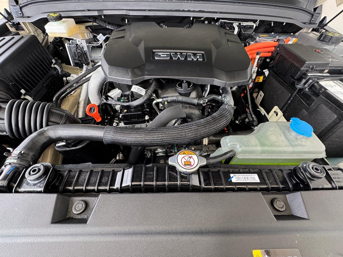 2026 GWM Tank 300 Ultra Hi4-T PHEV P01 4X4 Dual Range image 30