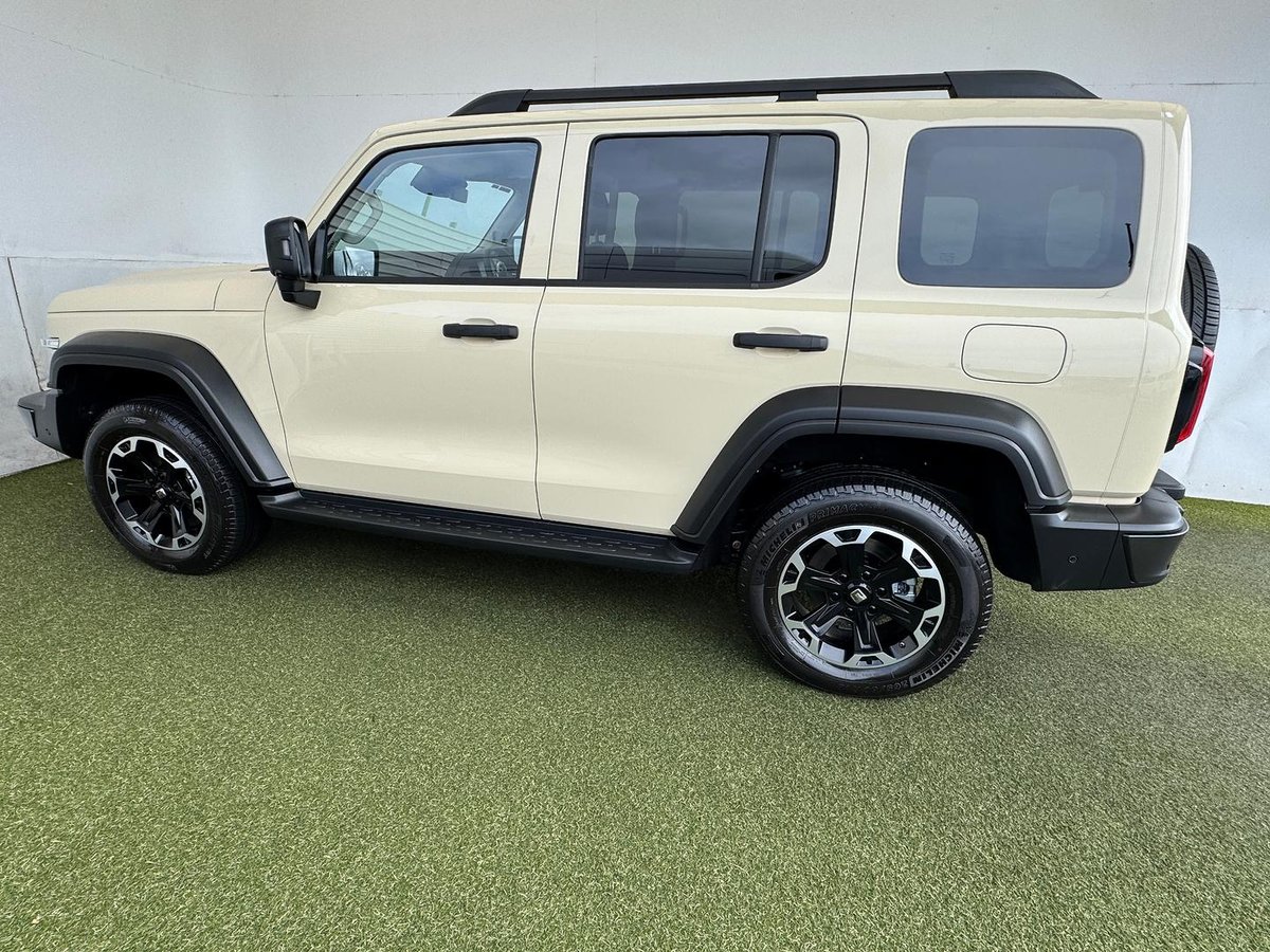 2026 GWM Tank 300 Ultra Hi4-T PHEV P01 4X4 Dual Range image 24