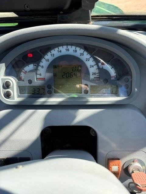 2015 Deutz-Fahr Agrofarm 100G image 12