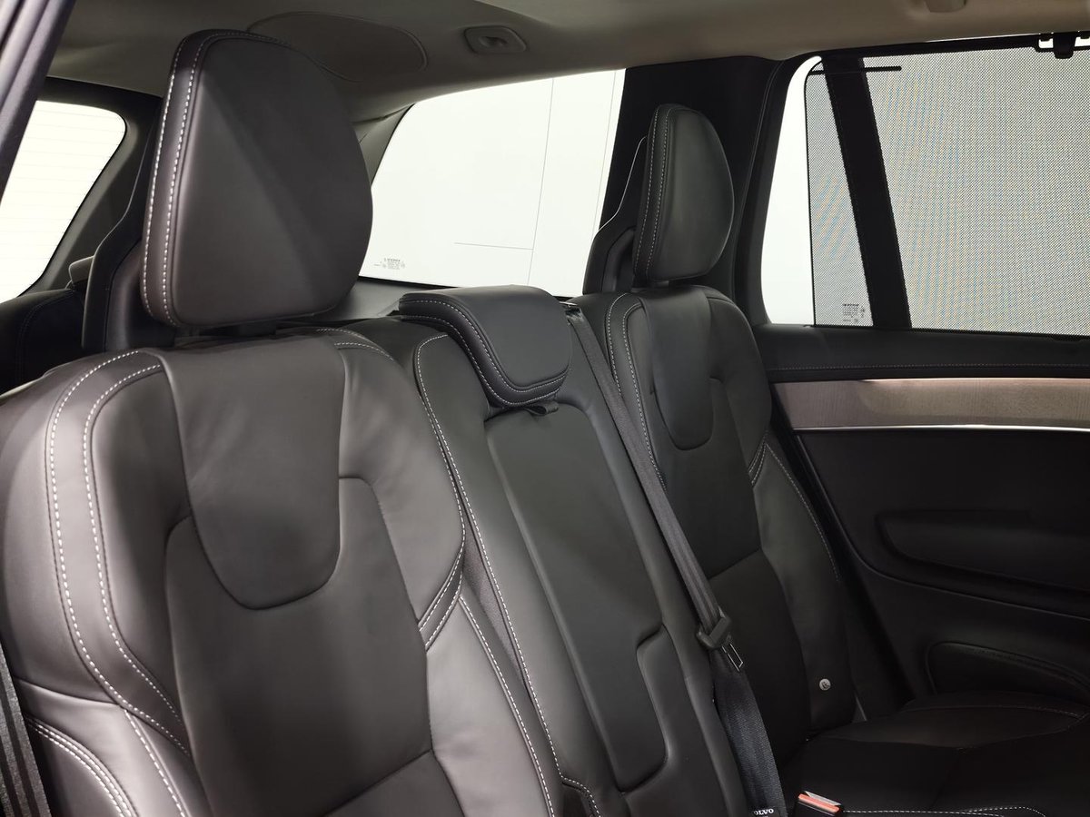 2025 Volvo XC90 Ultra B5 Dark MY26 AWD image 26