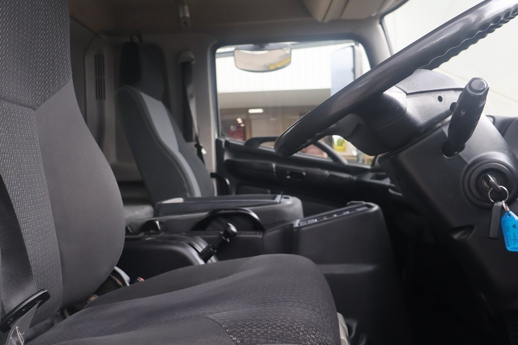 2017 Hino Gh 1828 image 17