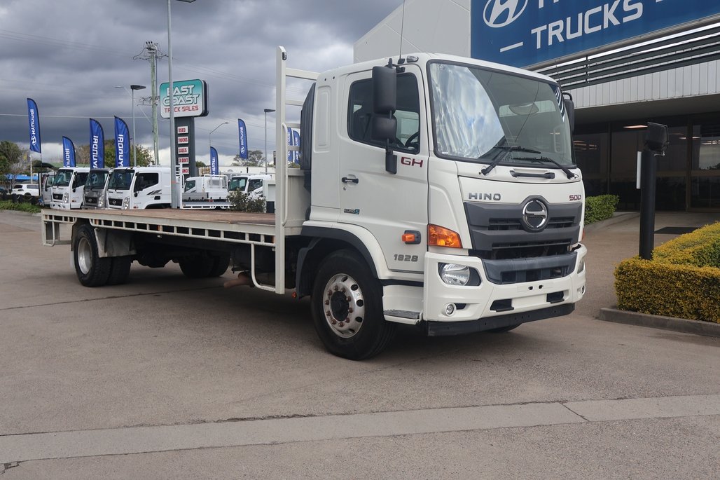 2017 Hino Gh 1828 image 8