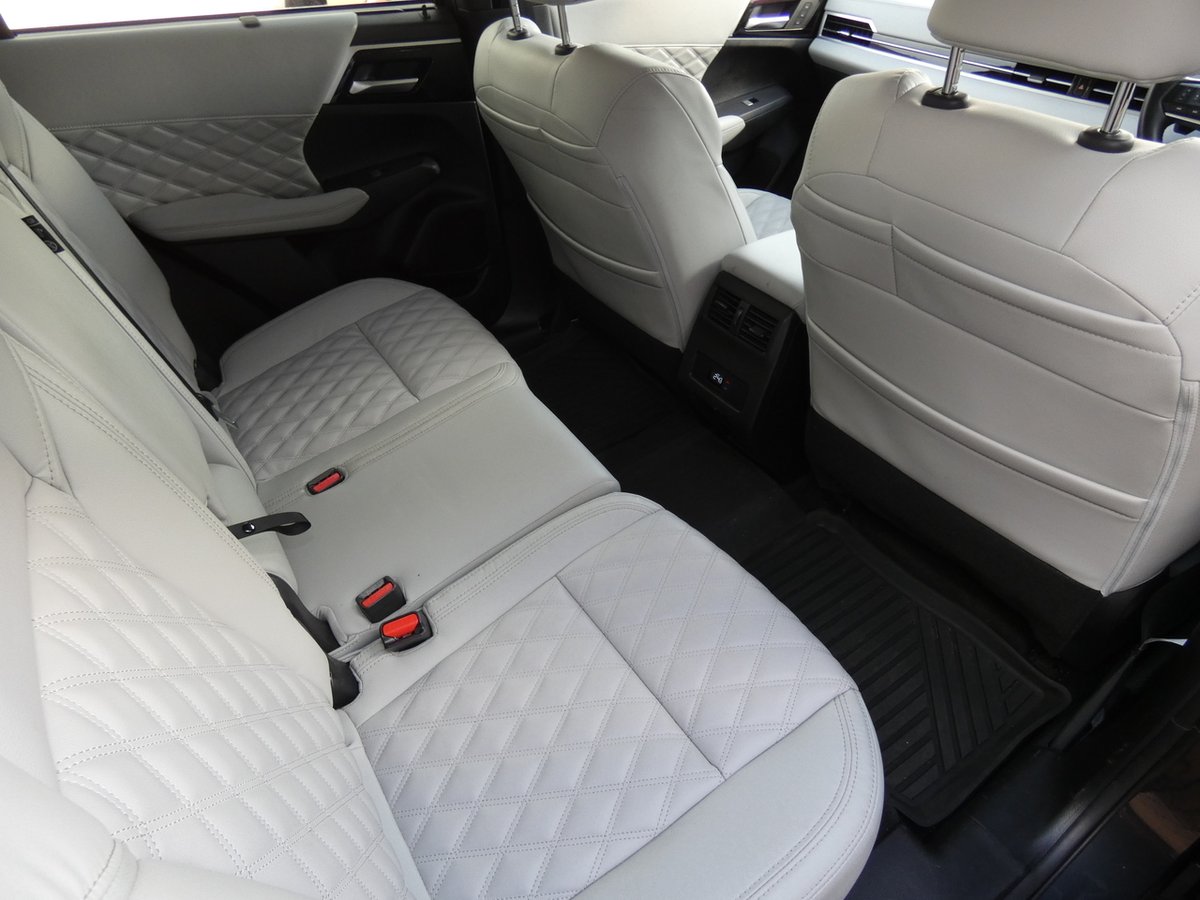 2024 Mitsubishi Outlander PHEV Exceed ZM MY24 AWD image 20
