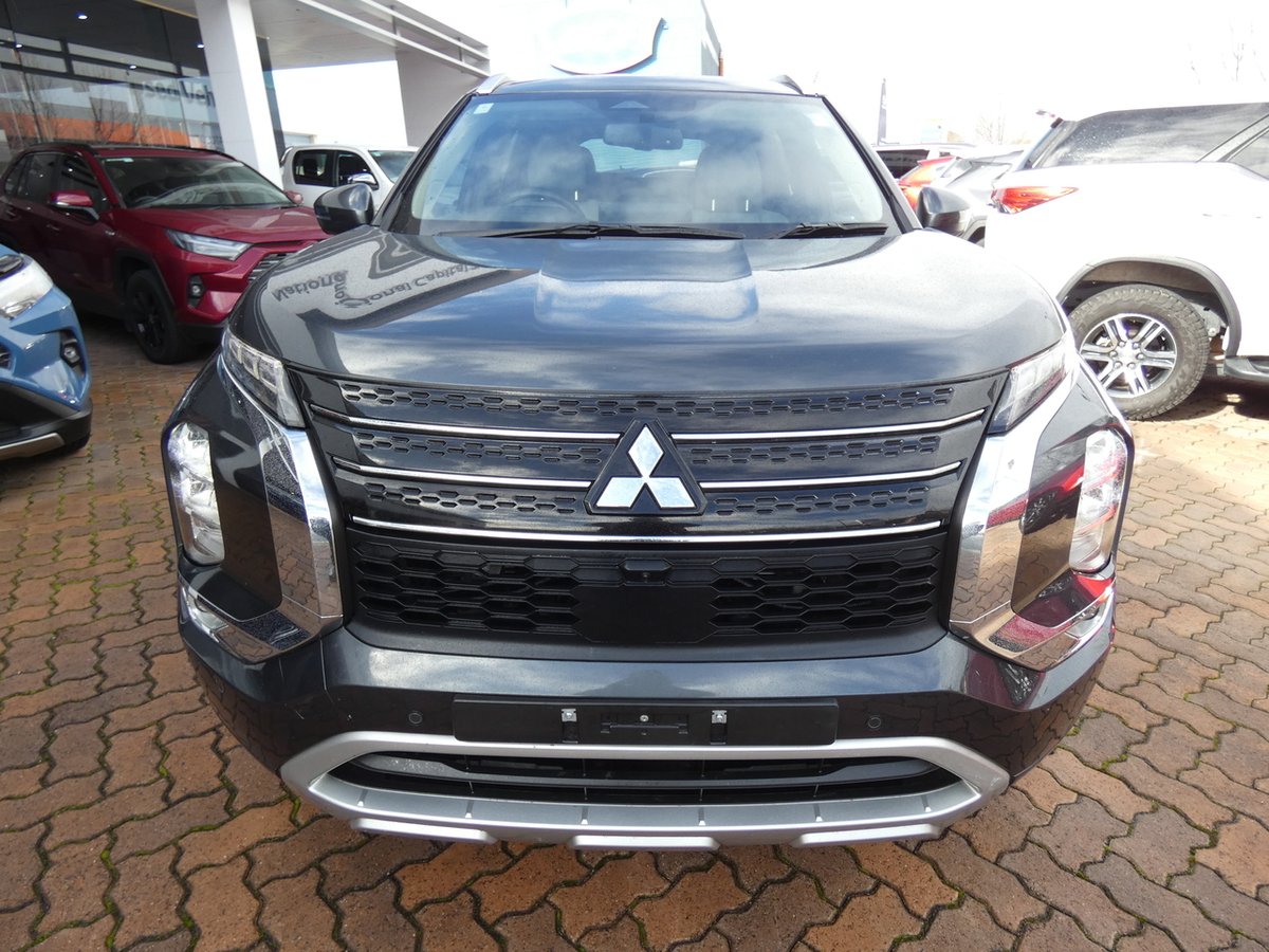 2024 Mitsubishi Outlander PHEV Exceed ZM MY24 AWD image 8