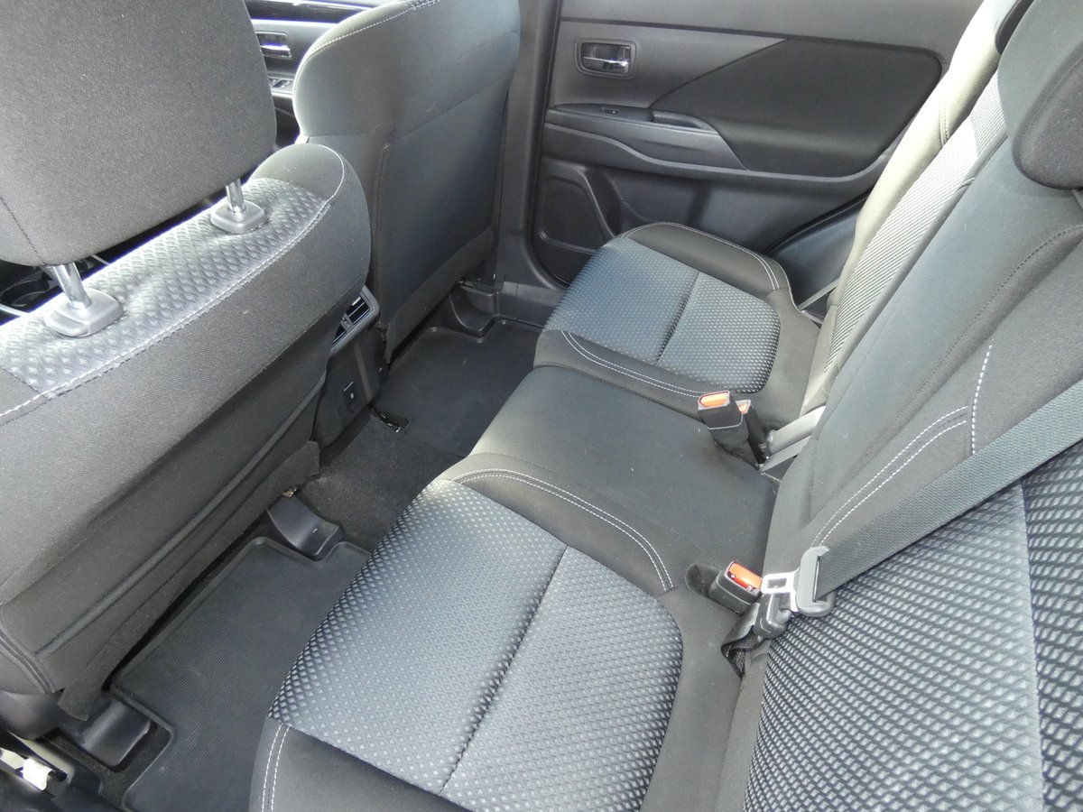 2021 Mitsubishi Outlander ES ZL MY21 AWD image 15